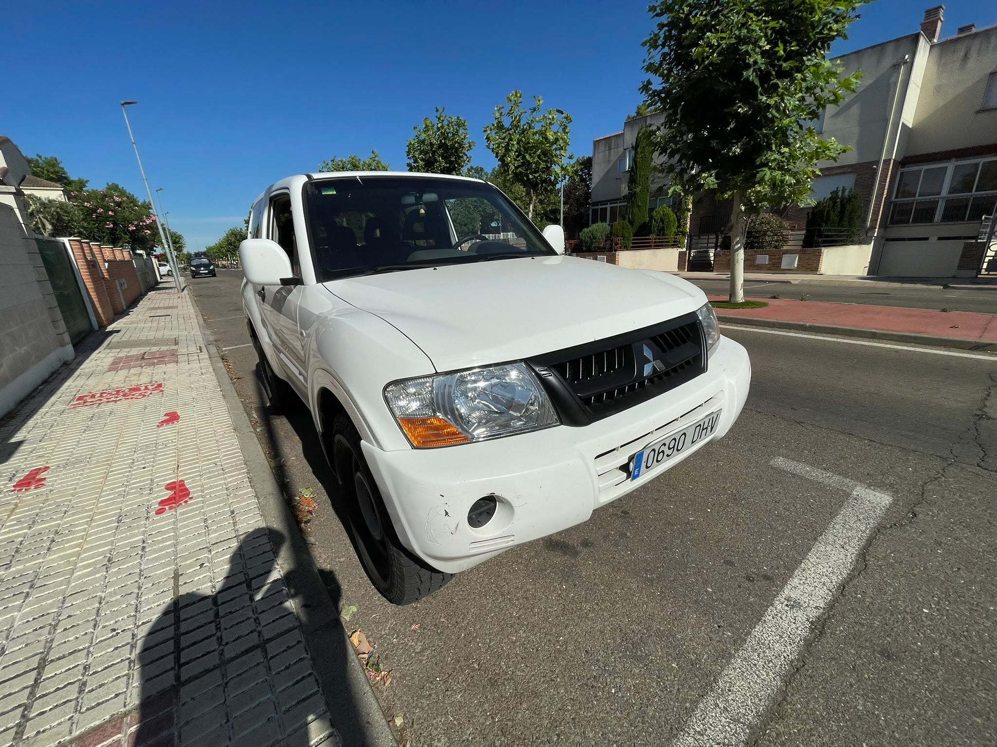 MITSUBISHI  MONTERO 2005